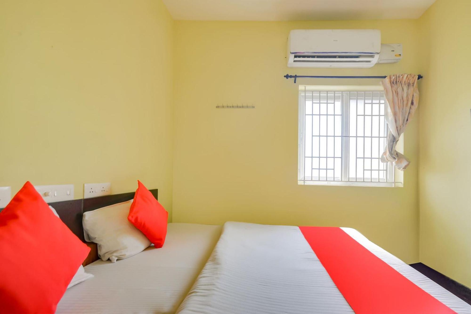 Hotel O St Residency Mudukarai Extérieur photo