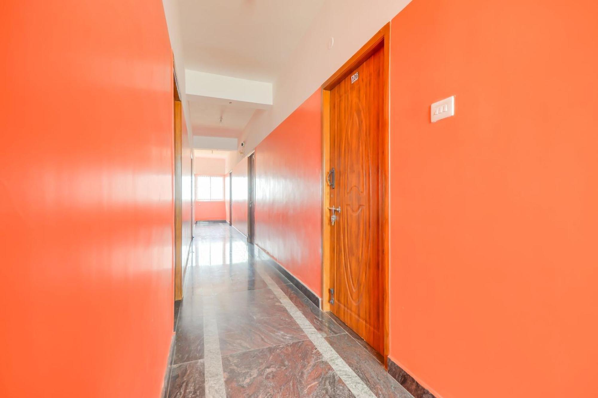 Hotel O St Residency Mudukarai Extérieur photo